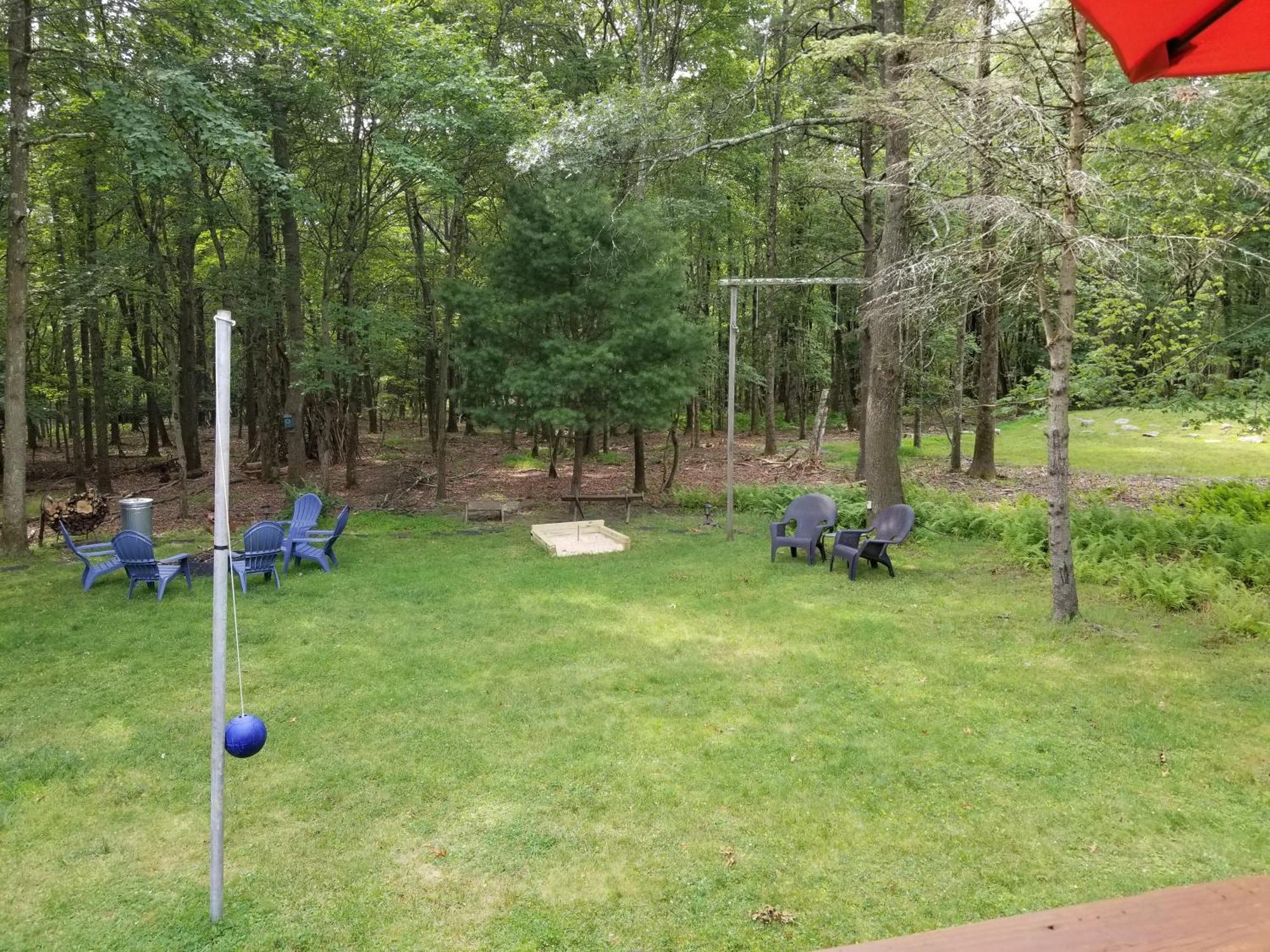 Serenity And Fun All In One In This Cozy Pocono Cabin Jim Thorpe Exteriör bild