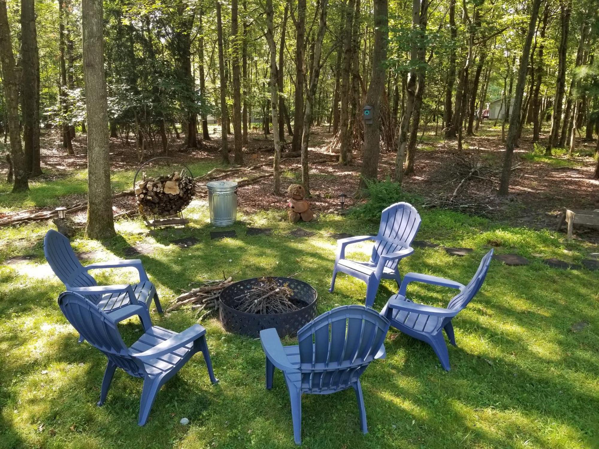Serenity And Fun All In One In This Cozy Pocono Cabin Jim Thorpe Exteriör bild
